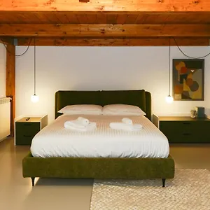 https://fepa-place-design-apartements.hotels-amalfi.com